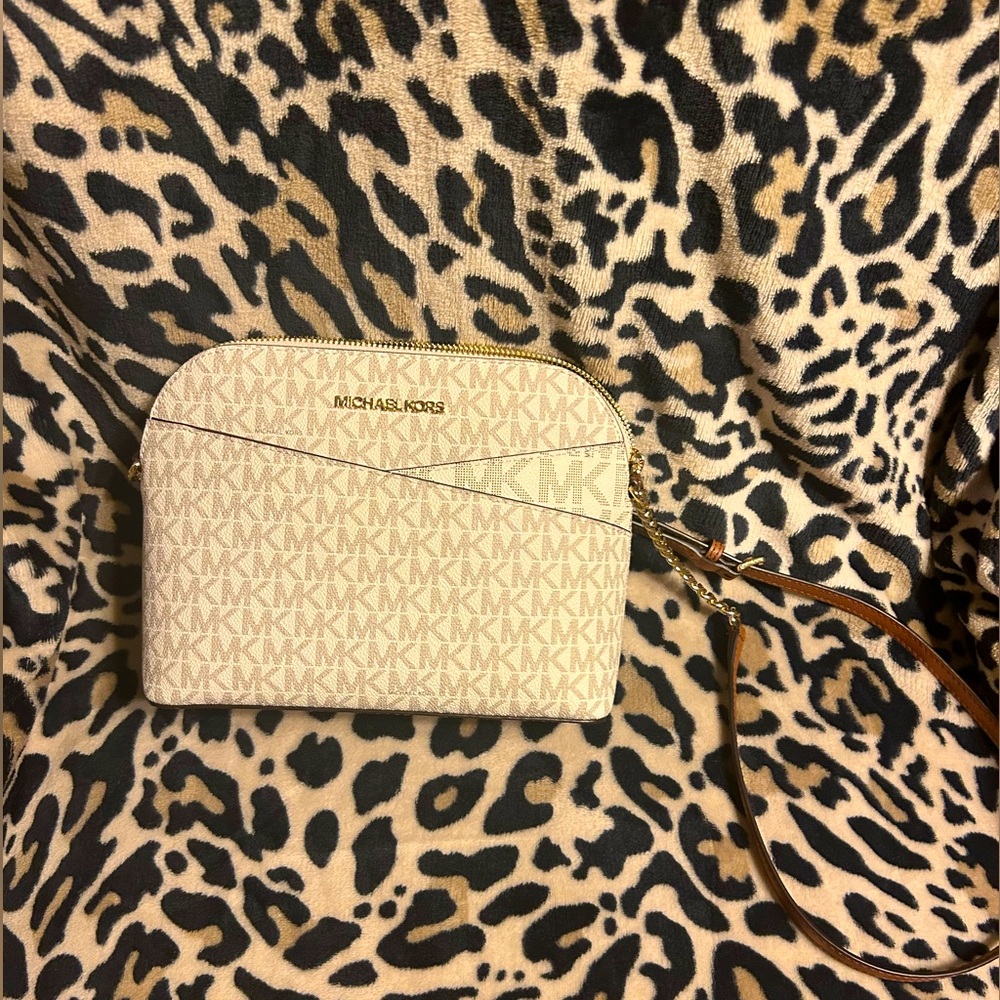 Michael Kors Crossbody Leather Handbag